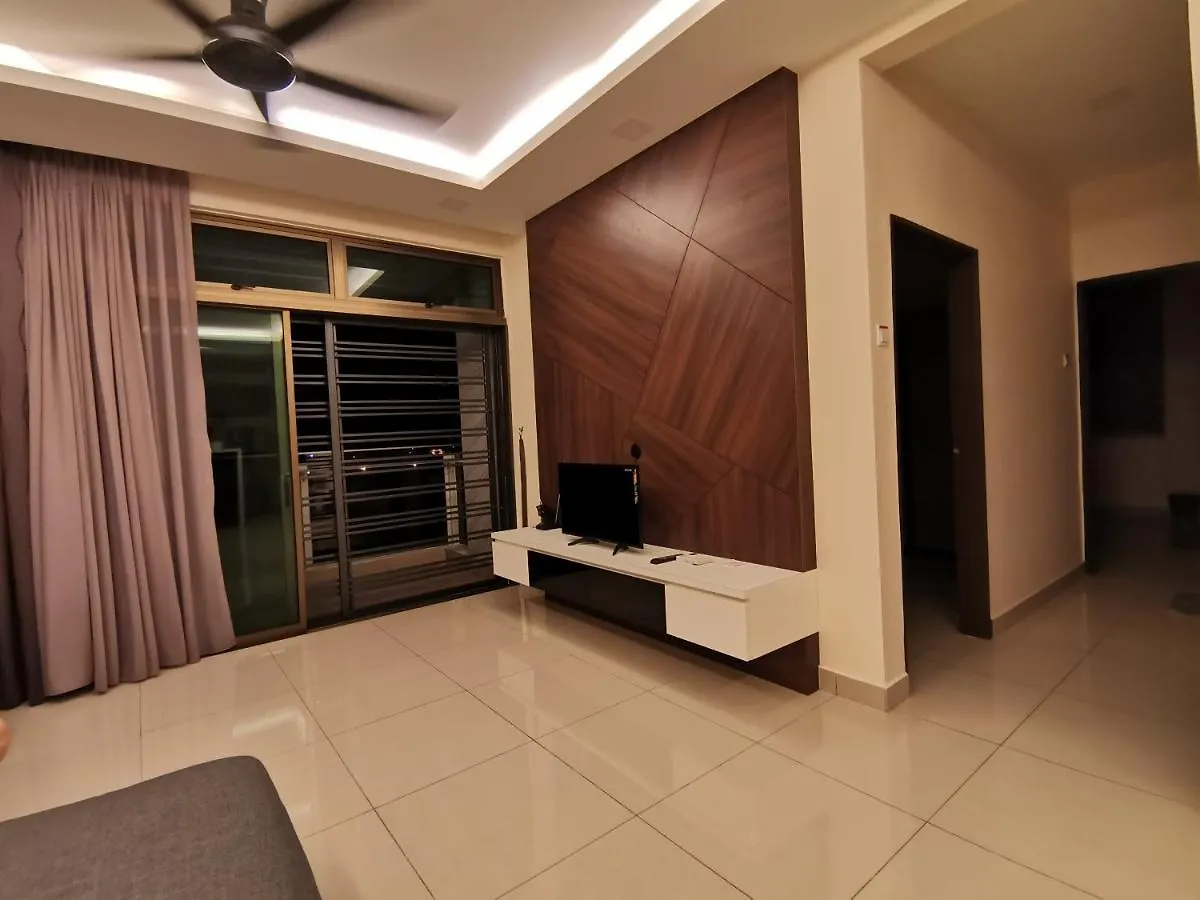 Johor Bahru @ Parc Regency Services Apartment ~ Near Mount Austin Ikea Toppen Shopping Centre Malaysia